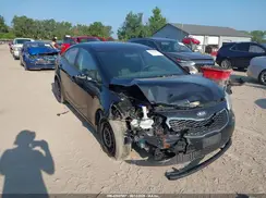 KNAFX4A63G5555907 2016 KIA FORTE