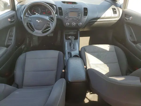 KNAFX4A63G5567815 2016 KIA FORTE - Image 8