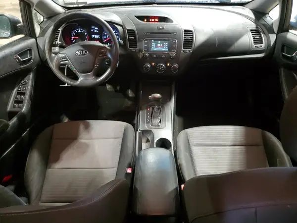 KNAFX4A63G5574862 2016 KIA FORTE - Image 8