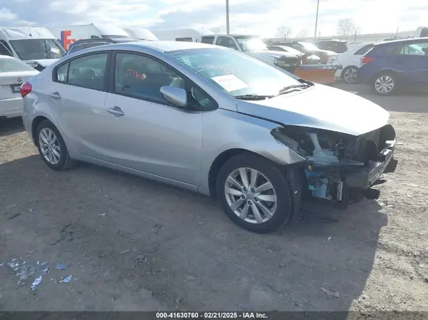 KNAFX4A63G5580080 2016 KIA FORTE - Image 1
