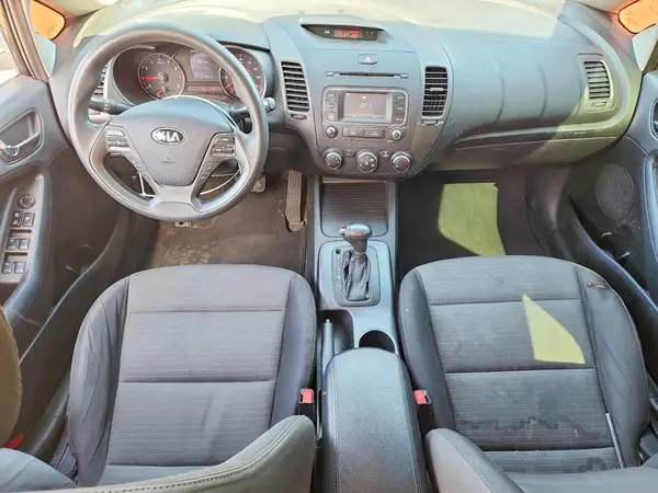 KNAFX4A63G5590575 2016 KIA FORTE - Image 8