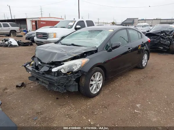KNAFX4A63G5596439 2016 KIA FORTE - Image 2