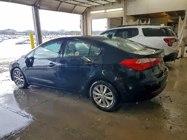 KNAFX4A63G5604927 2016 KIA FORTE - Image 2