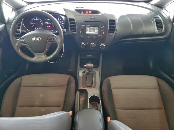KNAFX4A63G5604927 2016 KIA FORTE - Image 8