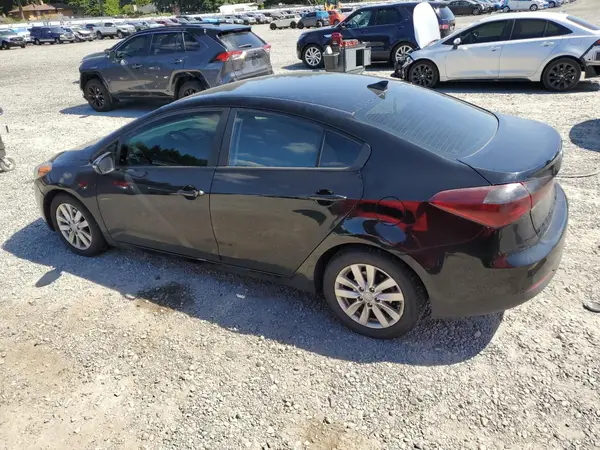 KNAFX4A63G5605074 2016 KIA FORTE - Image 2