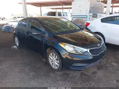 KNAFX4A63G5610940 2016 KIA FORTE