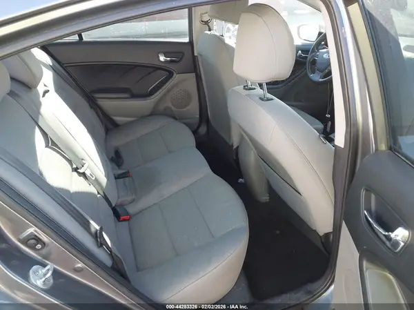 KNAFX4A64G5442211 2016 KIA FORTE - Image 8