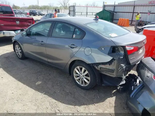 KNAFX4A64G5445402 2016 KIA FORTE - Image 1