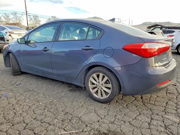 KNAFX4A64G5445755 2016 KIA FORTE - Image 2