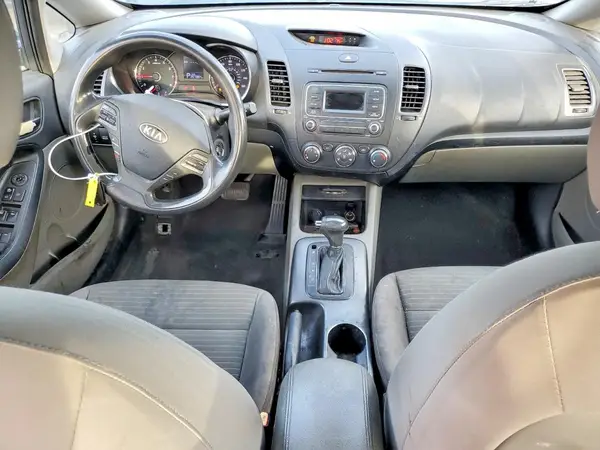 KNAFX4A64G5445755 2016 KIA FORTE - Image 8