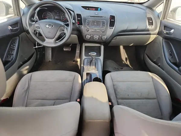 KNAFX4A64G5462099 2016 KIA FORTE - Image 8