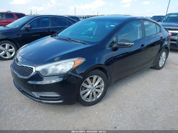 KNAFX4A64G5468565 2016 KIA FORTE - Image 2