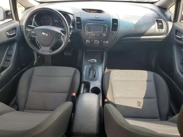 KNAFX4A64G5469392 2016 KIA FORTE - Image 8