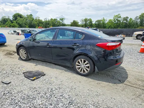 KNAFX4A64G5478612 2016 KIA FORTE - Image 2