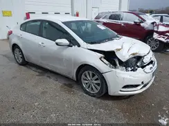 KNAFX4A64G5479081 2016 KIA FORTE