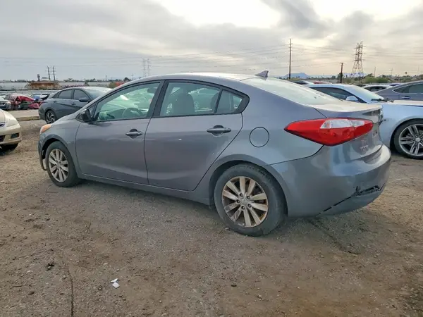 KNAFX4A64G5508885 2016 KIA FORTE - Image 2