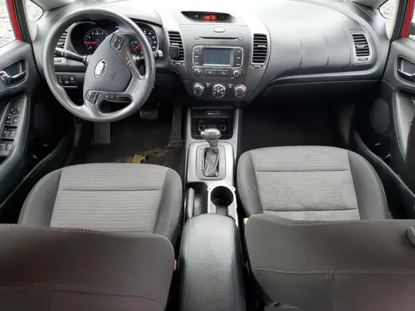 KNAFX4A64G5512824 2016 KIA FORTE - Image 8