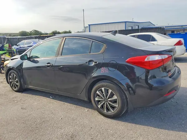 KNAFX4A64G5517103 2016 KIA FORTE - Image 2