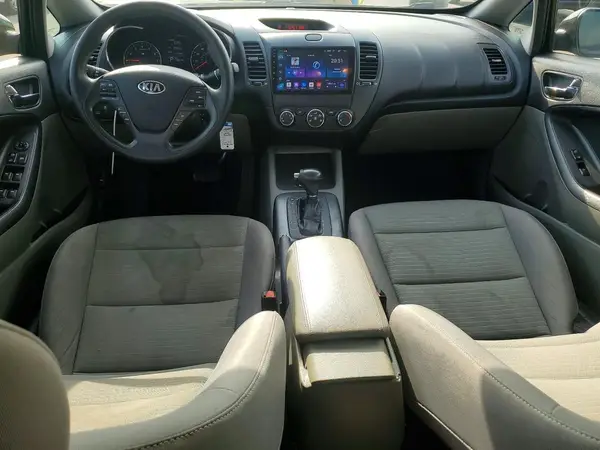 KNAFX4A64G5517103 2016 KIA FORTE - Image 8