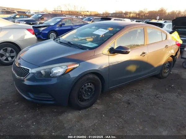 KNAFX4A64G5520454 2016 KIA FORTE - Image 2