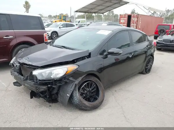 KNAFX4A64G5521118 2016 KIA FORTE - Image 2