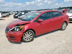 KNAFX4A64G5527825 2016 KIA FORTE