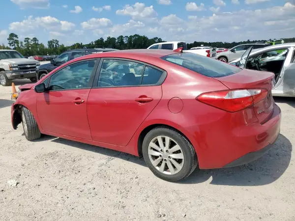 KNAFX4A64G5527825 2016 KIA FORTE - Image 2