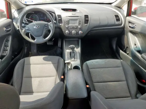 KNAFX4A64G5527825 2016 KIA FORTE - Image 8