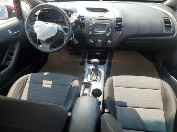 KNAFX4A64G5532815 2016 KIA FORTE - Image 8