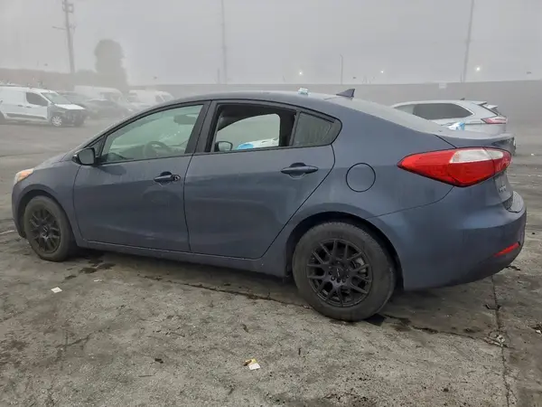 KNAFX4A64G5537397 2016 KIA FORTE - Image 2