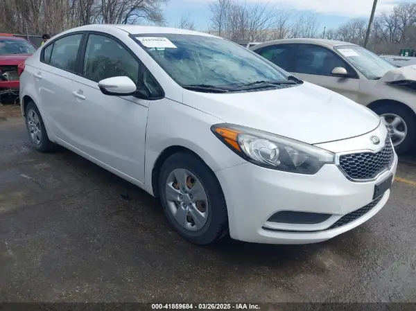 KNAFX4A64G5541238 2016 KIA FORTE - Image 1