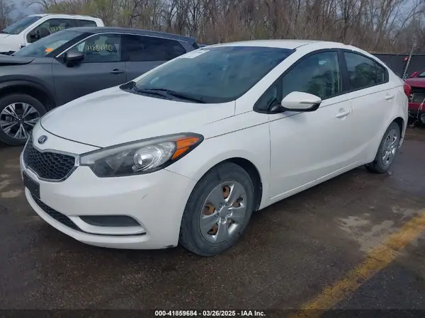 KNAFX4A64G5541238 2016 KIA FORTE - Image 2