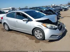 KNAFX4A64G5549565 2016 KIA FORTE