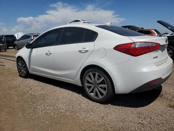 KNAFX4A64G5558251 2016 KIA FORTE - Image 2