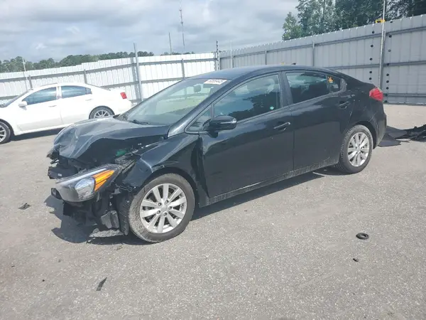 KNAFX4A64G5558332 2016 KIA FORTE - Image 1