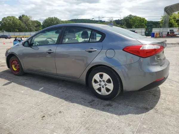 KNAFX4A64G5560288 2016 KIA FORTE - Image 2