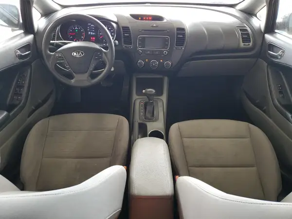 KNAFX4A64G5569010 2016 KIA FORTE - Image 8