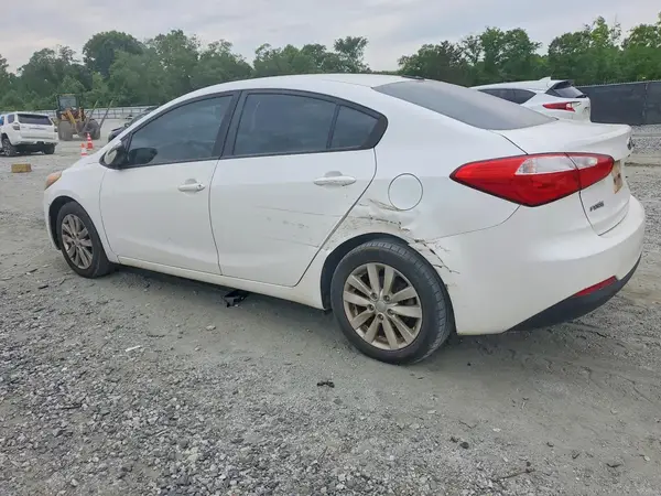 KNAFX4A64G5584252 2016 KIA FORTE - Image 2