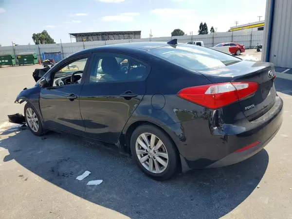 KNAFX4A64G5590598 2016 KIA FORTE - Image 2