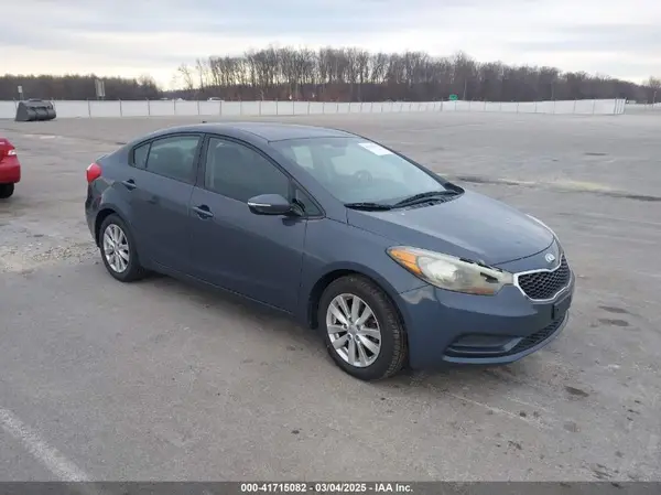 KNAFX4A64G5592898 2016 KIA FORTE - Image 1