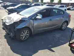 KNAFX4A64G5597695 2016 KIA FORTE