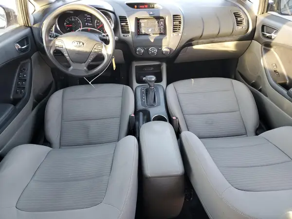 KNAFX4A64G5608338 2016 KIA FORTE - Image 8