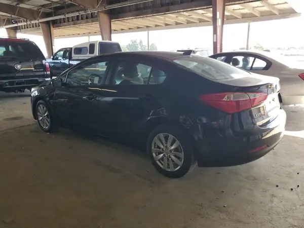 KNAFX4A65G5439611 2016 KIA FORTE - Image 2