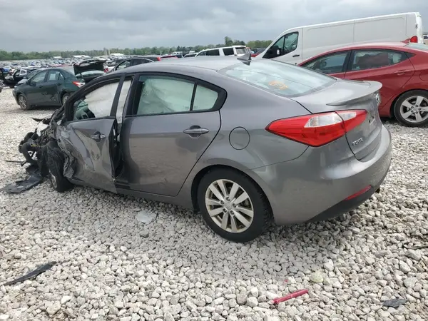 KNAFX4A65G5454433 2016 KIA FORTE - Image 2