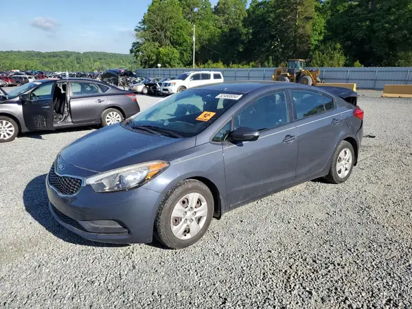 KNAFX4A65G5497752 2016 KIA FORTE - Image 1