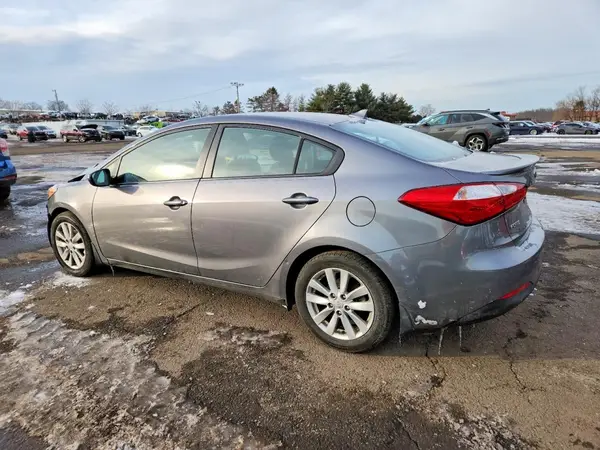 KNAFX4A65G5503811 2016 KIA FORTE - Image 2