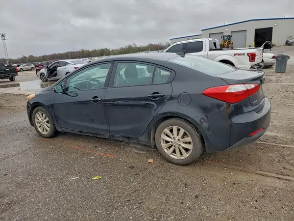 KNAFX4A65G5505915 2016 KIA FORTE - Image 2