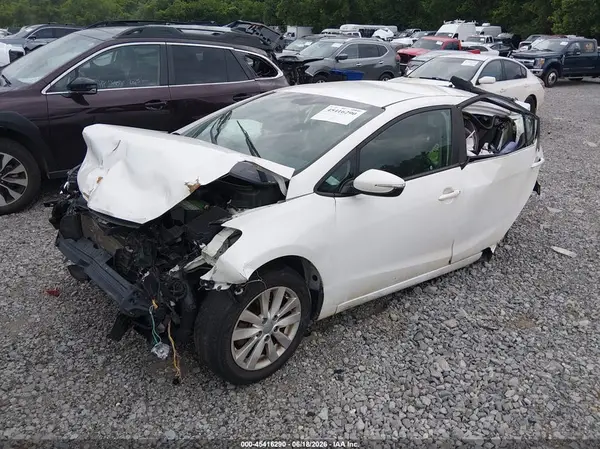 KNAFX4A65G5506787 2016 KIA FORTE - Image 2