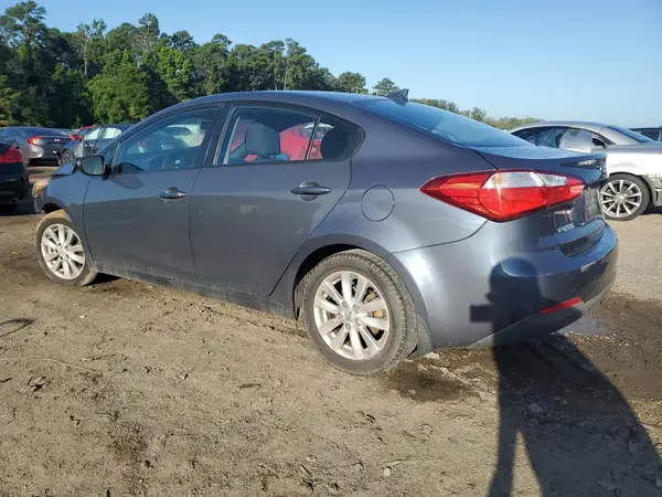 KNAFX4A65G5507969 2016 KIA FORTE - Image 2