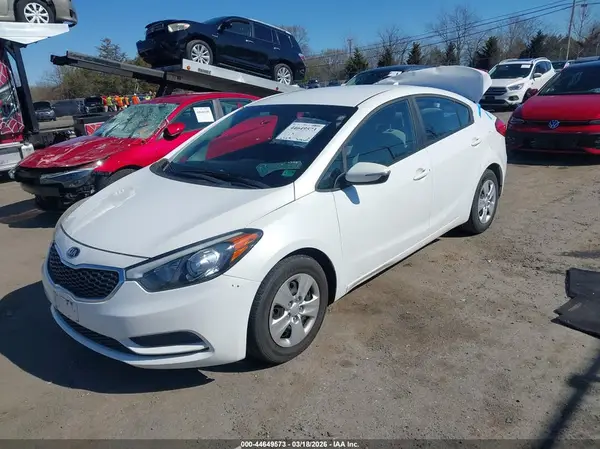 KNAFX4A65G5528093 2016 KIA FORTE - Image 2